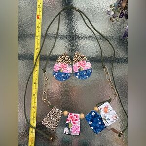 Plunder Pink and Blue Jewelry Set with Vibrant Accents